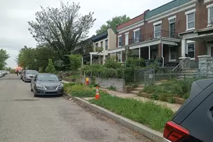 2610 Loyola Southway, Baltimore, MD 21215 - Photo 2
