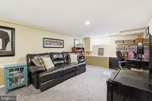 735 S Curley St, Baltimore, MD 21224 - Photo 12