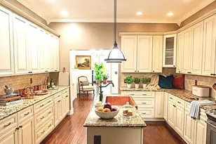 2331 N Calvert St, Baltimore, MD 21218 - Photo 24