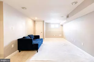 607 S Streeper St, Baltimore, MD 21224 - Photo 16