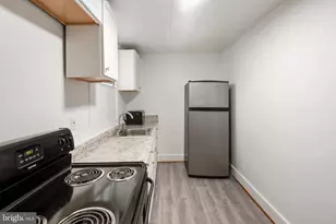 2008 Division St, Baltimore, MD 21217 - Photo 10