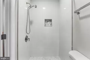640 Melvin Dr, Baltimore, MD 21230 - Photo 18