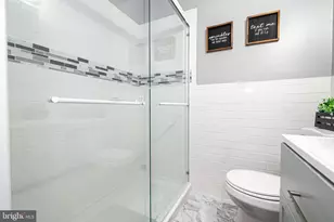 1226 N Augusta Ave, Baltimore, MD 21229 - Photo 12