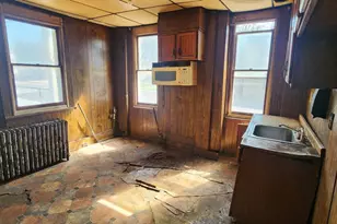 1746 E Oliver St, Baltimore, MD 21213 - Photo 8