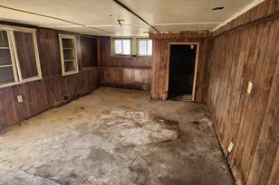 1746 E Oliver St, Baltimore, MD 21213 - Photo 14