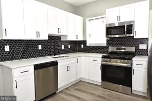 2225 W Baltimore, Baltimore, MD 21223 - Photo 10