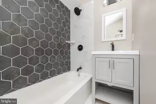 1016 W Fayette St, Baltimore, MD 21223 - Photo 18