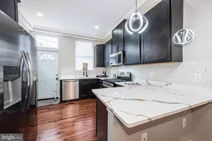 1016 W Fayette St, Baltimore, MD 21223 - Photo 10