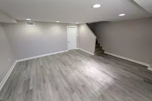 4718 Parkside Dr, Baltimore, MD 21206 - Photo 16