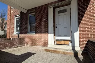 121 N Hilton St, Baltimore, MD 21229 - Photo 2