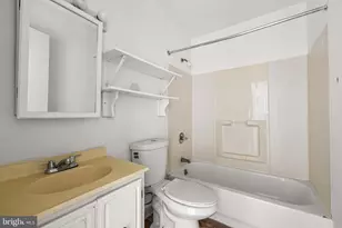 2050 Linden, Baltimore, MD 21217 - Photo 12