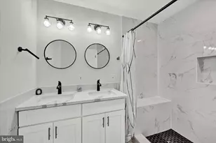 2 W Barney St, Baltimore, MD 21230 - Photo 18