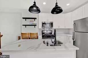 2 W Barney St, Baltimore, MD 21230 - Photo 10
