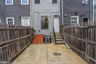 2415 E Madison St, Baltimore, MD 21205 - Photo 26