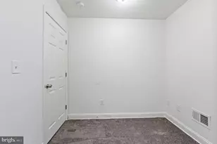 2415 E Madison St, Baltimore, MD 21205 - Photo 18