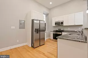 106 W Saratoga St, Baltimore, MD 21201 - Photo 4