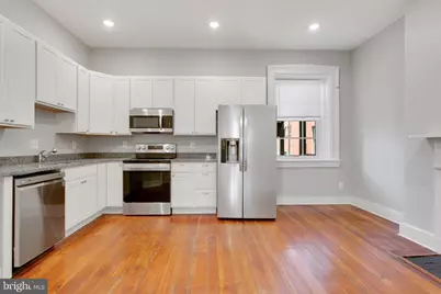 106 W Saratoga Street, Baltimore, MD 21201 - Photo 8