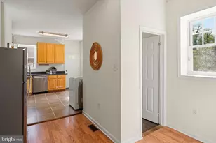459 W 24th St, Baltimore, MD 21211 - Photo 12