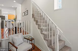 459 W 24th St, Baltimore, MD 21211 - Photo 14