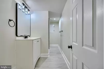 6504 Rosemont Avenue, Baltimore, MD 21206 - Photo 50