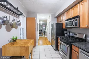 1010 S Bouldin St, Baltimore, MD 21224 - Photo 14