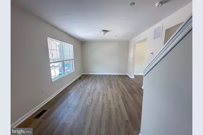 605 Collett Street, Baltimore, MD 21217 - Photo 6
