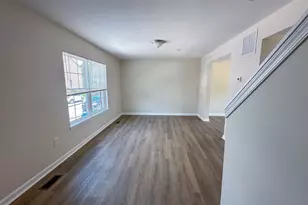 605 Collett St, Baltimore, MD 21217 - Photo 6