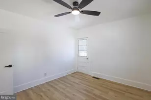 3916 W Strathmore Ave, Baltimore, MD 21215 - Photo 44