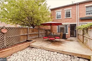 14 N Wolfe Street N, Baltimore, MD 21231 - Photo 2