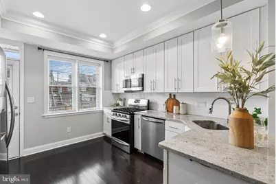 322 S Clinton Street S, Baltimore, MD 21224 - Photo 10