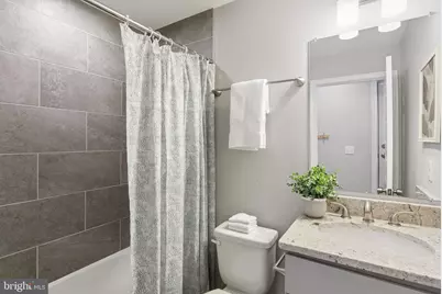 322 S Clinton Street S, Baltimore, MD 21224 - Photo 36