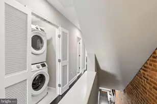 322 S Clinton Street S, Baltimore, MD 21224 - Photo 26