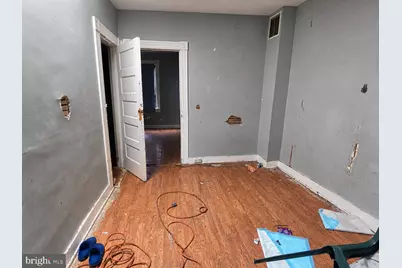 404 N Curley Street, Baltimore, MD 21224 - Photo 12