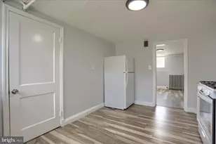 1323 N Kenwood Ave, Baltimore, MD 21213 - Photo 12