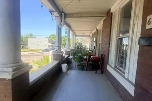 604 E 35th Street E, Baltimore, MD 21218 - Photo 4
