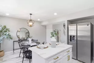 642 Queensgate Rd, Baltimore, MD 21229 - Photo 12