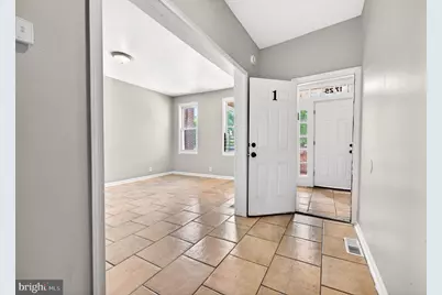 1725 Gwynns Falls Parkway, Baltimore, MD 21217 - Photo 12