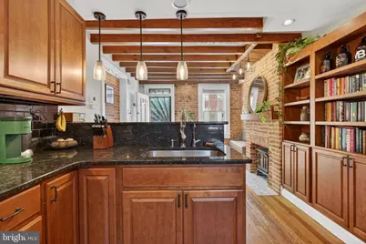 18 S Washington Street, Baltimore, MD 21231 - Photo 16