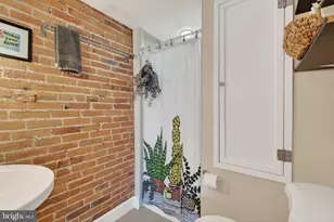18 S Washington St, Baltimore, MD 21231 - Photo 36