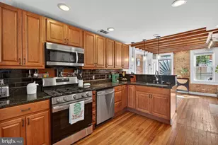 18 S Washington St, Baltimore, MD 21231 - Photo 14