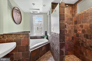 18 S Washington St, Baltimore, MD 21231 - Photo 24