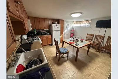 2844 E Federal Street, Baltimore, MD 21213 - Photo 10