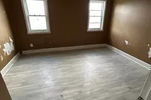 2565 Cecil Ave, Baltimore, MD 21218 - Photo 6