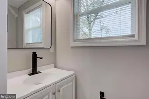 4111 Audrey Ave, Baltimore, MD 21225 - Photo 16