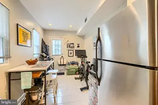 810 S Luzerne Ave, Baltimore, MD 21224 - Photo 12