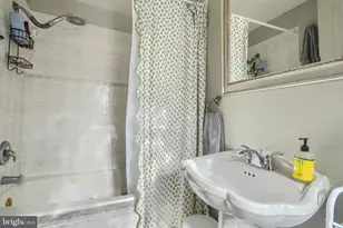 810 S Luzerne Ave, Baltimore, MD 21224 - Photo 24
