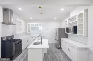 2115 N Longwood St, Baltimore, MD 21216 - Photo 10