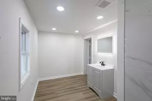 2115 N Longwood St, Baltimore, MD 21216 - Photo 28
