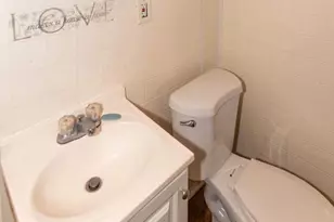 2821 Erdman Ave, Baltimore, MD 21213 - Photo 34
