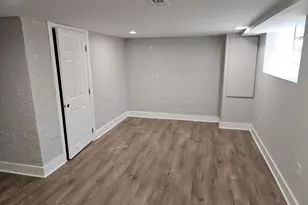 36 N Kossuth St, Baltimore, MD 21229 - Photo 20